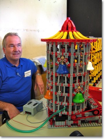 Marcel-Bosch-01-Erbes-Buedesheim-2011 - Marcel Bosch - klokkentoren